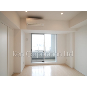 Living and room. Shoot the same type the eighth floor of the room. Specifications may be different.