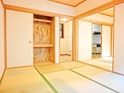 Living and room. This room was stuck in-room amenities for the owner specification dwelling unit