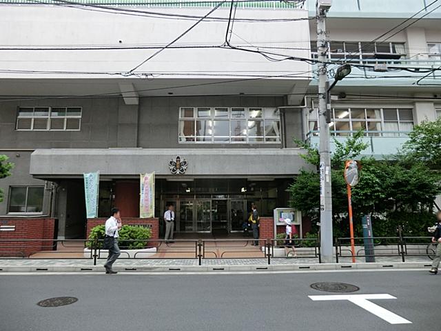 Primary school. 400m to Taito Ward Kuramae Elementary School