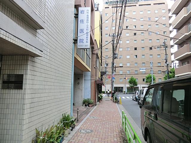 Hospital. Iwasa until the clinic 230m
