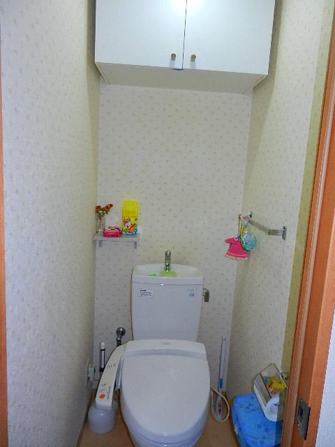 Toilet. Toilet (August 2013) Shooting