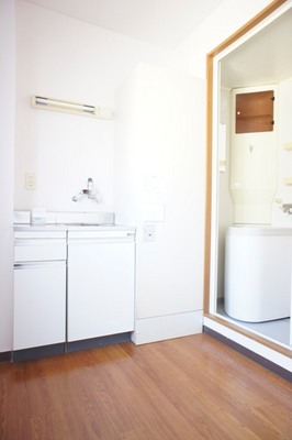 Living and room. It is a corner room