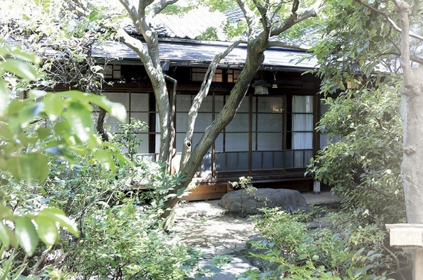 Suigetsu Hotel Ohgaisou (about 360m / A 5-minute walk)
