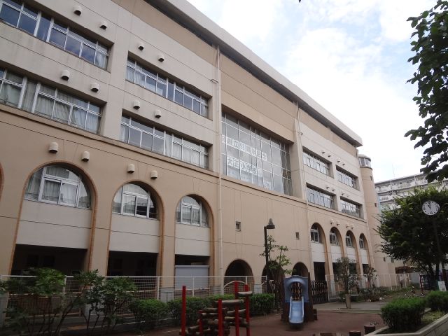 Primary school. 430m to Taito Ward Taisho elementary school (elementary school)