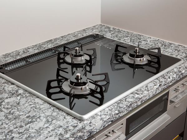 Kitchen.  [Anhydrous both sides grilled, Three-necked hard enamel top stove with grill function] Adopt a three-necked hard enamel top stove of wide 750 size. In a variety of functions such as anhydrous double-sided grill function and temperature control function, You still wider range of dishes. Oil dirt also clean easy to adopt the Pearl Crystal top.