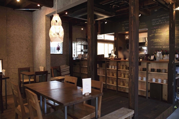 Gallery was also the hotel's "HAGI CAFE" (a 9-minute walk / About 720m)