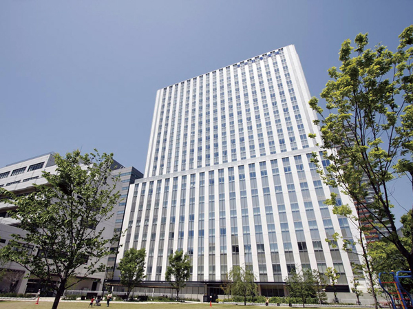 Surrounding environment. Mitsui Memorial Hospital (about 1020m ・ Walk 13 minutes ・ Bike about 6 minutes)