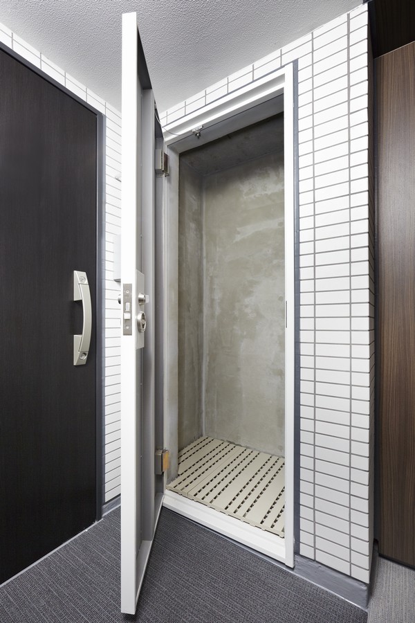 Trunk room installed in all houses. Convenient storage, such as sporting goods and outdoor equipment  ※ Model Room · 70A type