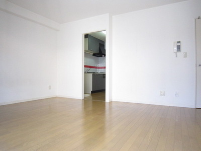 Living and room. Western-style 9.2 Pledge Air-conditioned