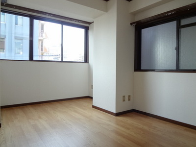 Living and room. Bright Western-style