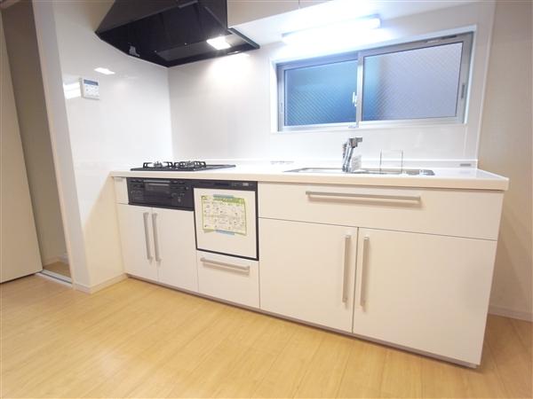 Kitchen. Kitchen (B Building) 2013 / 10 shooting