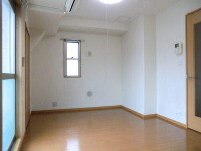 Living and room. Corner room two-sided lighting