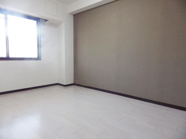 Non-living room