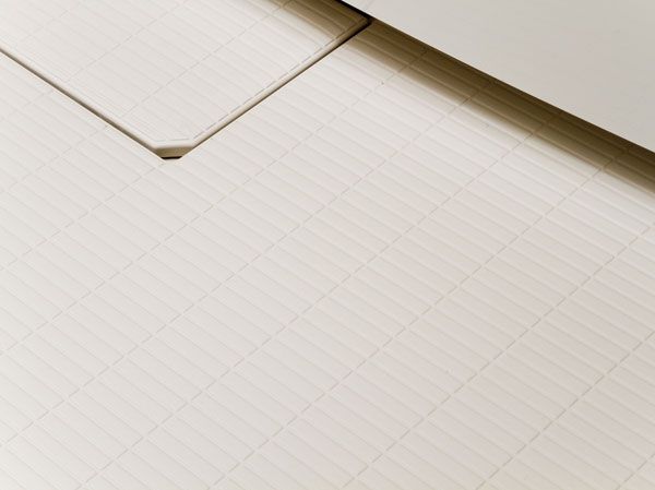 Bathing-wash room.  [Flagstone floor] Adopt a good Flagstone floor drainage slip on the floor of the bathroom. Easy to clean because the stain-resistant marked with.