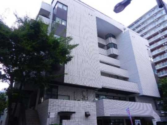 Local appearance photo. Exterior (1)