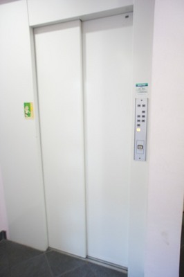 Other common areas. Lifts! 