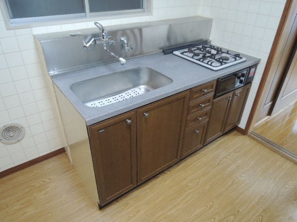 Kitchen. 3-neck system K