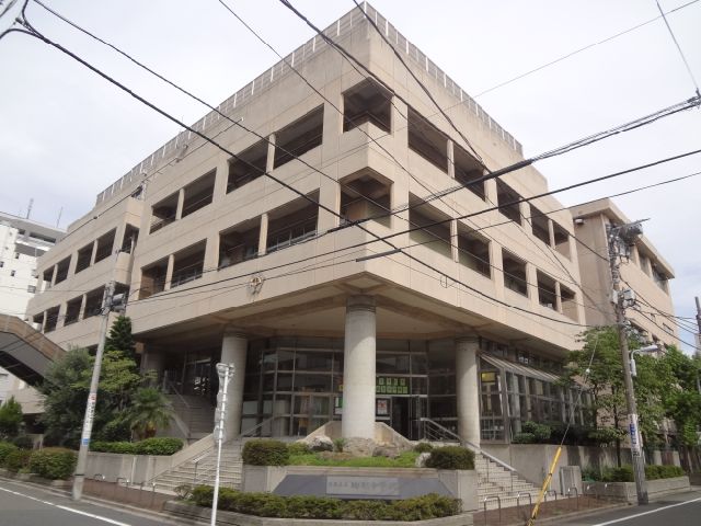 Junior high school. 330m to Taito Ward Komagata junior high school (junior high school)