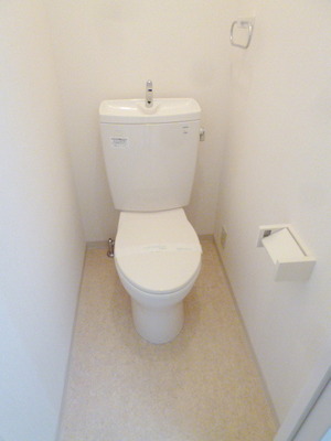 Toilet.  ☆ toilet ☆