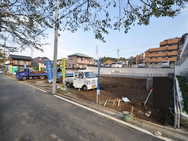 Local land photo. Tama ShiKiyoshikeoka 1-chome local landscape 13 / 10 / 31 shooting