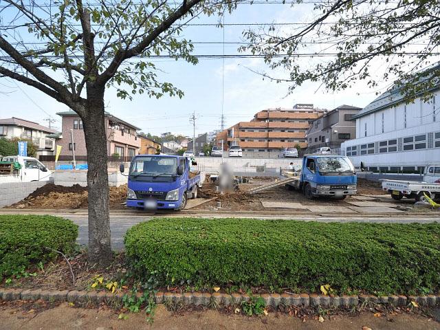 Local land photo. Tama ShiKiyoshikeoka 1-chome local landscape 13 / 10 / 31 shooting