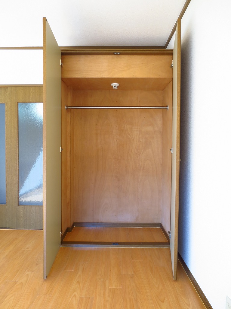 Receipt. Closet type