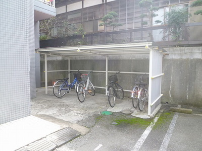 Other common areas. ☆ Bicycle-parking space ☆