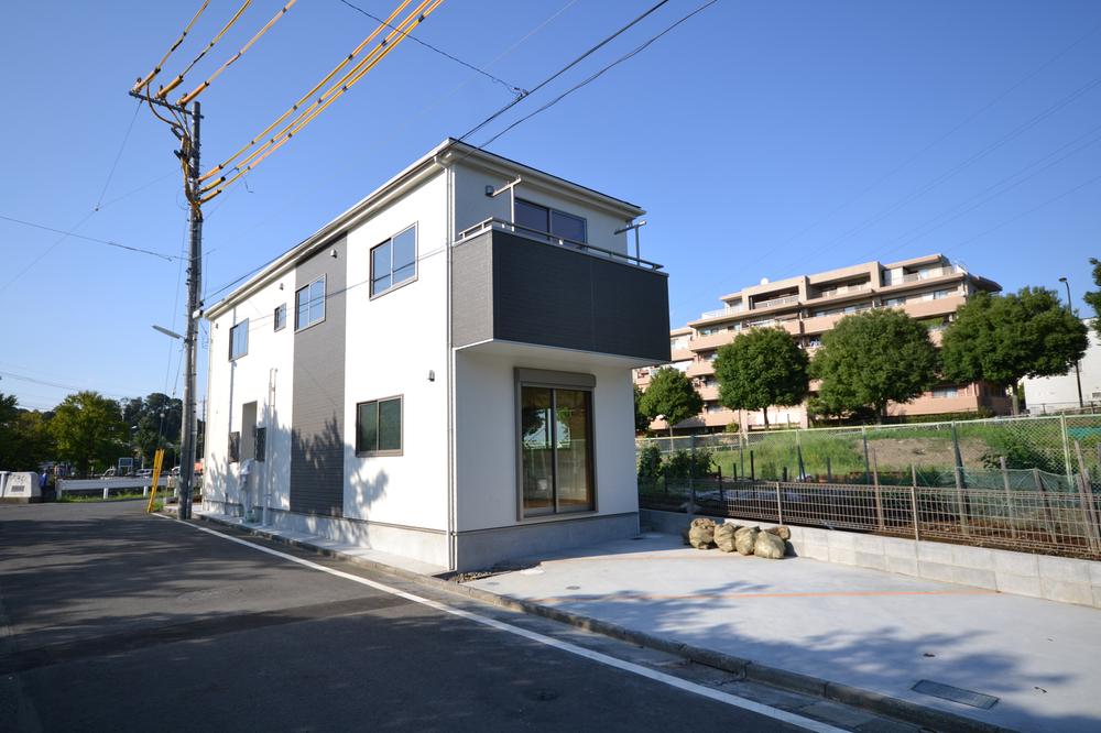 Local appearance photo. Local (September 2013) Shooting