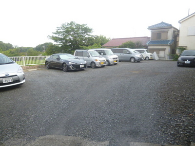 Parking lot. On-site parking