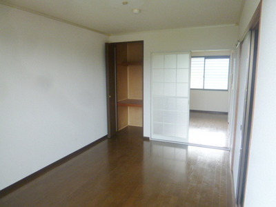 Living and room. Bright Western-style