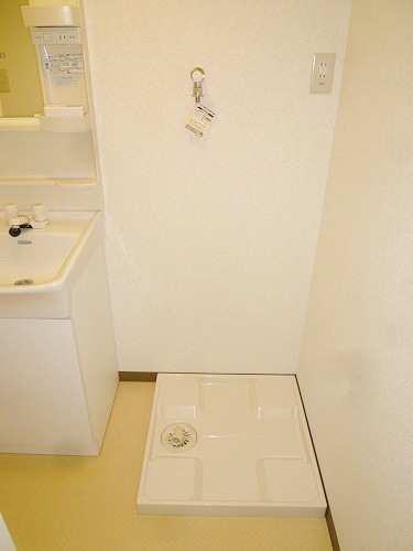 Other Equipment. Is Indoor Laundry Area