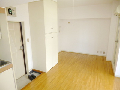 Other Equipment. Easy floor plan to use a horizontal