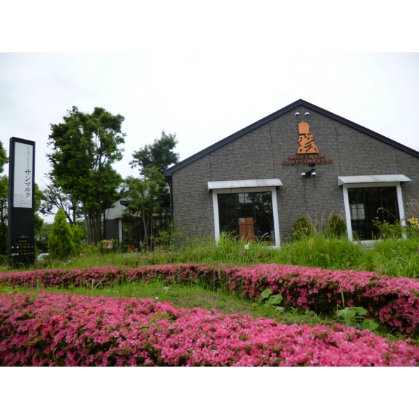 Other. Walk from the popular restaurants Saint Marc 4 minutes!