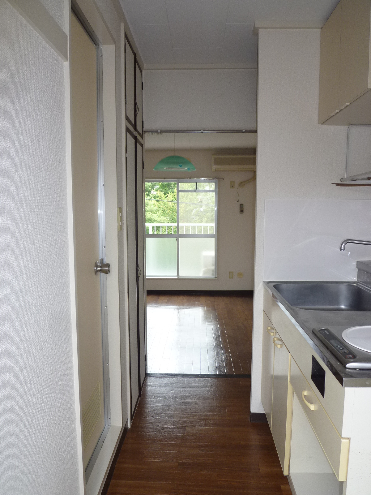 Kitchen. From entrance!