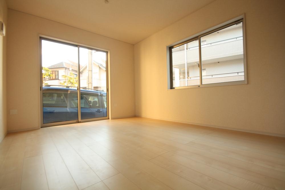 Living. Indoor (12 May 2013) Shooting