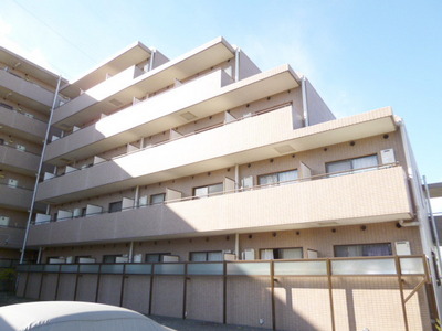 Building appearance. Station near the apartment