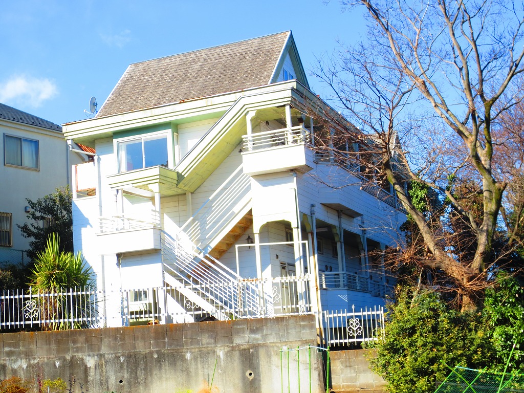 Building appearance. Modern appearance ☆