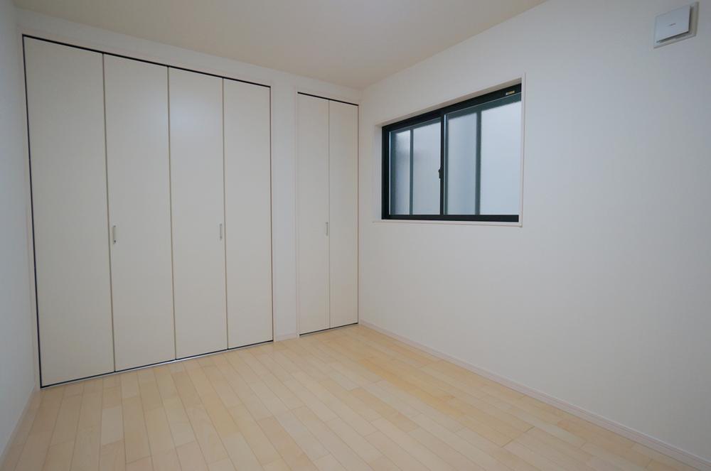 Same specifications photos (Other introspection). The company construction cases