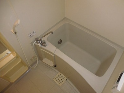 Bath. With reheating function