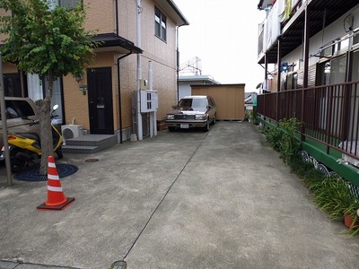 Other common areas. State of the shared site