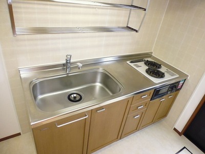 Kitchen. 2 is a neck gas system Kitchen