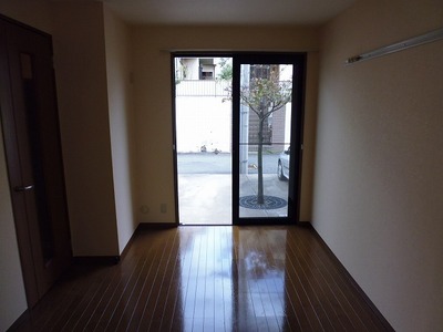 Living and room. 10 Pledge of is living