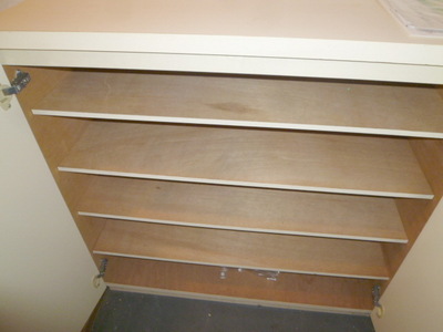 Entrance.  ☆ There cupboard ☆ 