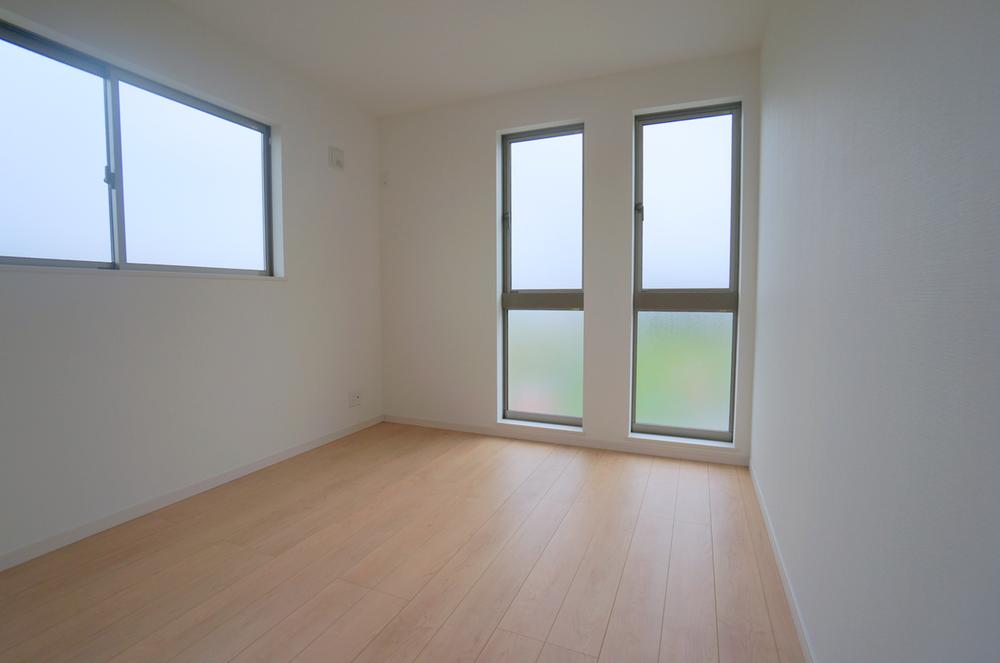 Same specifications photos (Other introspection). Indoor same specifications