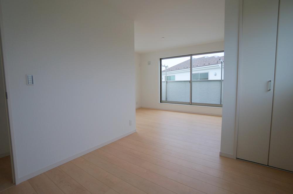 Same specifications photos (Other introspection). Indoor same specifications