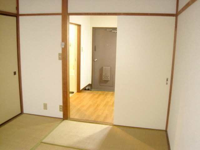 Living and room. It is a beautiful Japanese-style room
