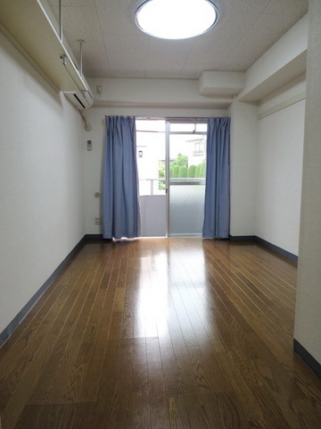 Other room space. With in-room lighting