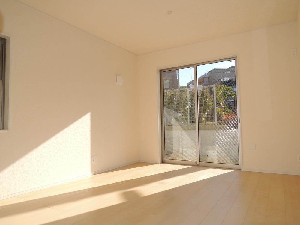 Living. Indoor (12 May 2013) Shooting