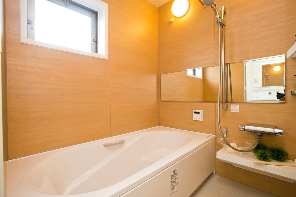 Same specifications photo (bathroom). Same specifications (bathroom)