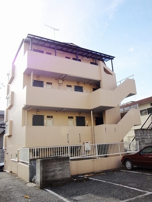 Building appearance. Reinforced Concrete